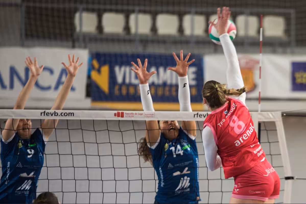 Camila Hiruela en el siete ideal de la jornada de la Liga Iberdrola