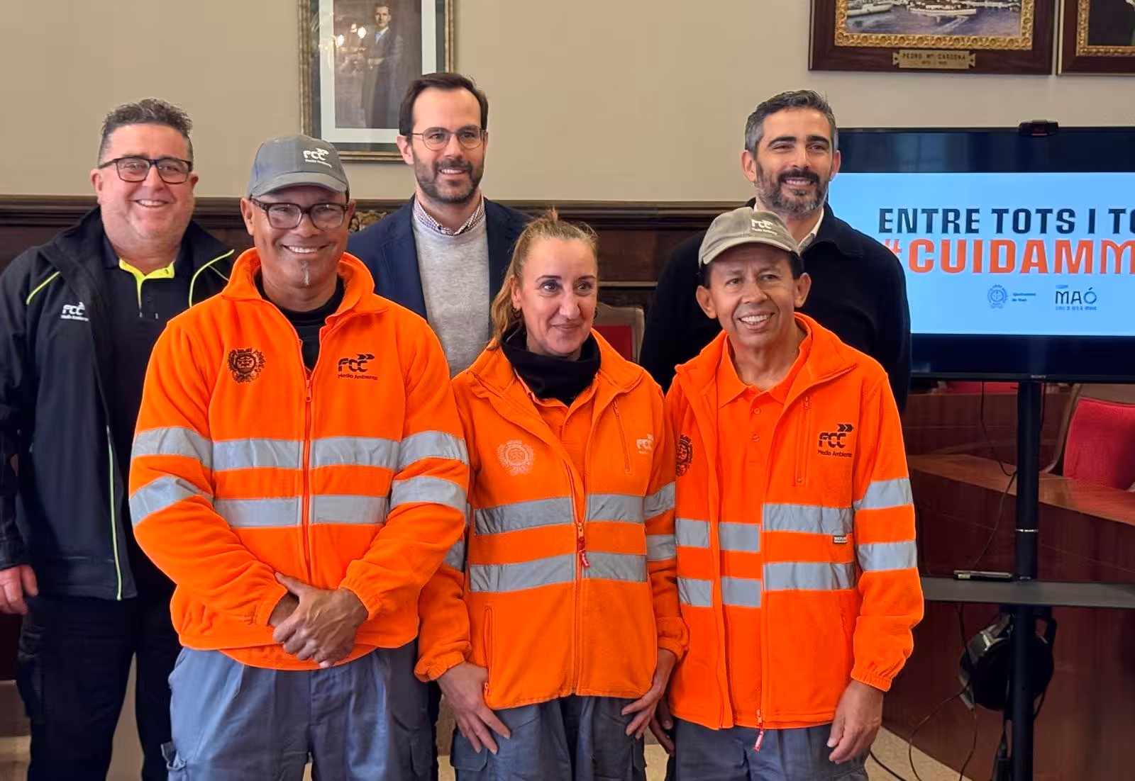 "Entre tots i totes cuidam Maó", la nueva campaña para combatir el incivismo