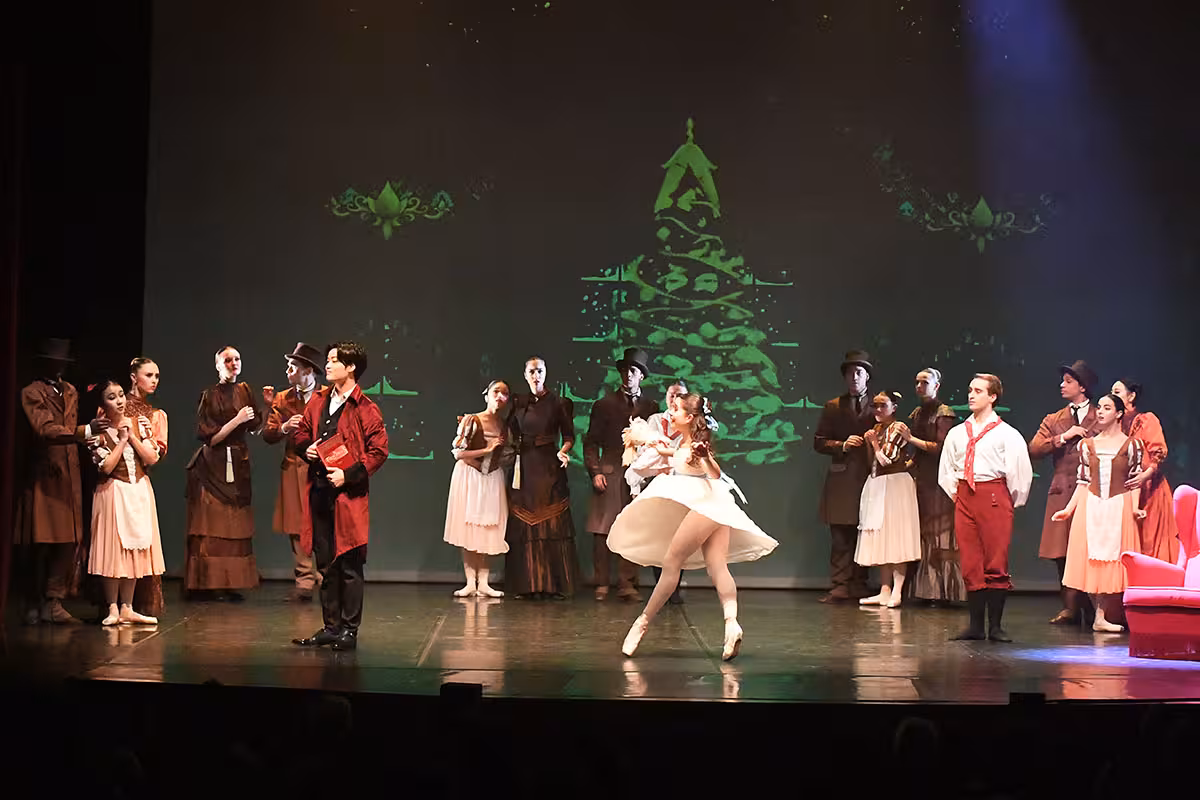 El Trencanous trae la magia de la Navidad al Principal