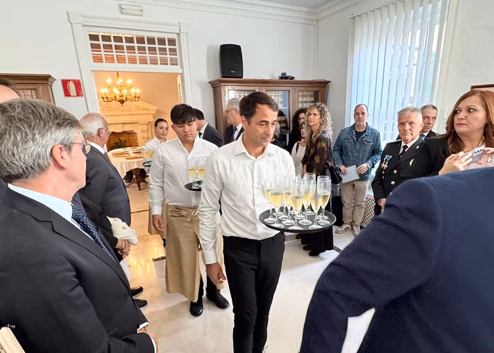 El PP acusa a Clara Mayans de invitar a amigas y excluir a cargos públicos en el aniversario de la Constitución