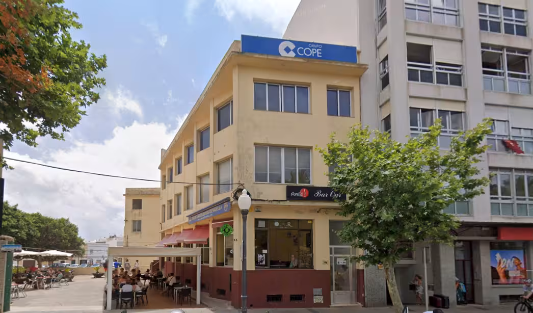 Ciutadella recupera el bar del OAR tras asegurar la estructura del edificio