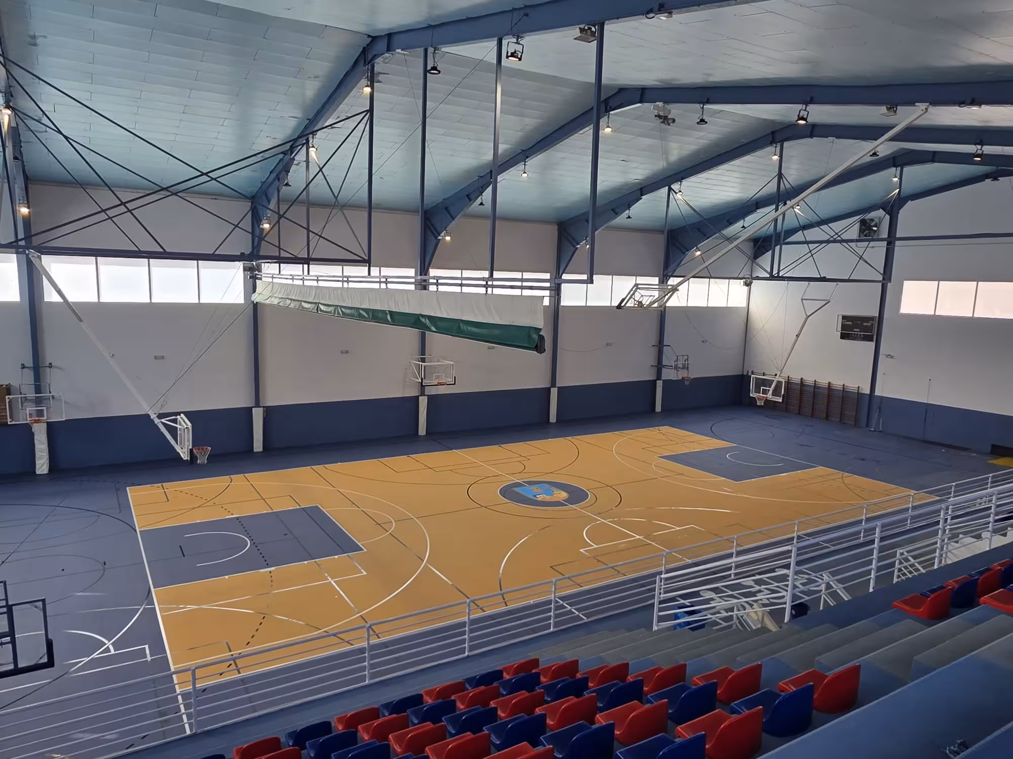 Ferreries reabre su pabellón deportivo tras una reforma de 891.000 euros financiada en parte por el Consell de Menorca