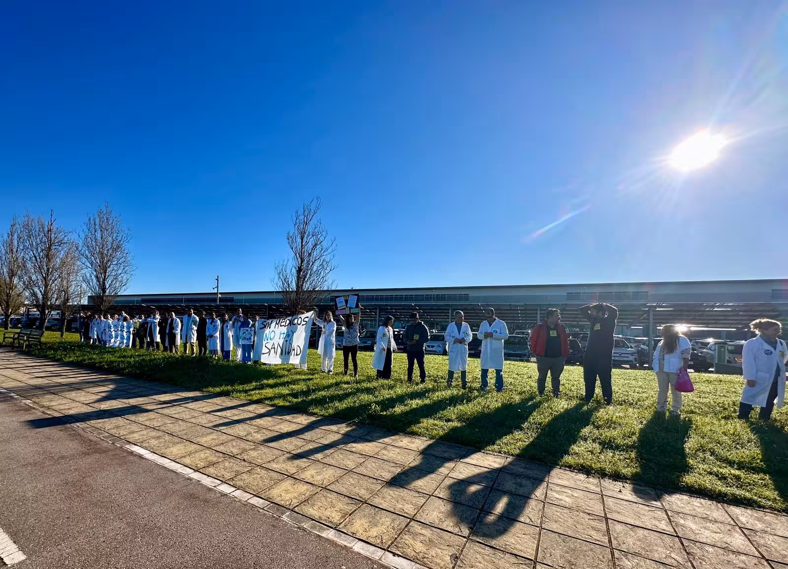 (Vídeo) Tercera jornada de huelga médica en Menorca: “la participación es cada día más alta”