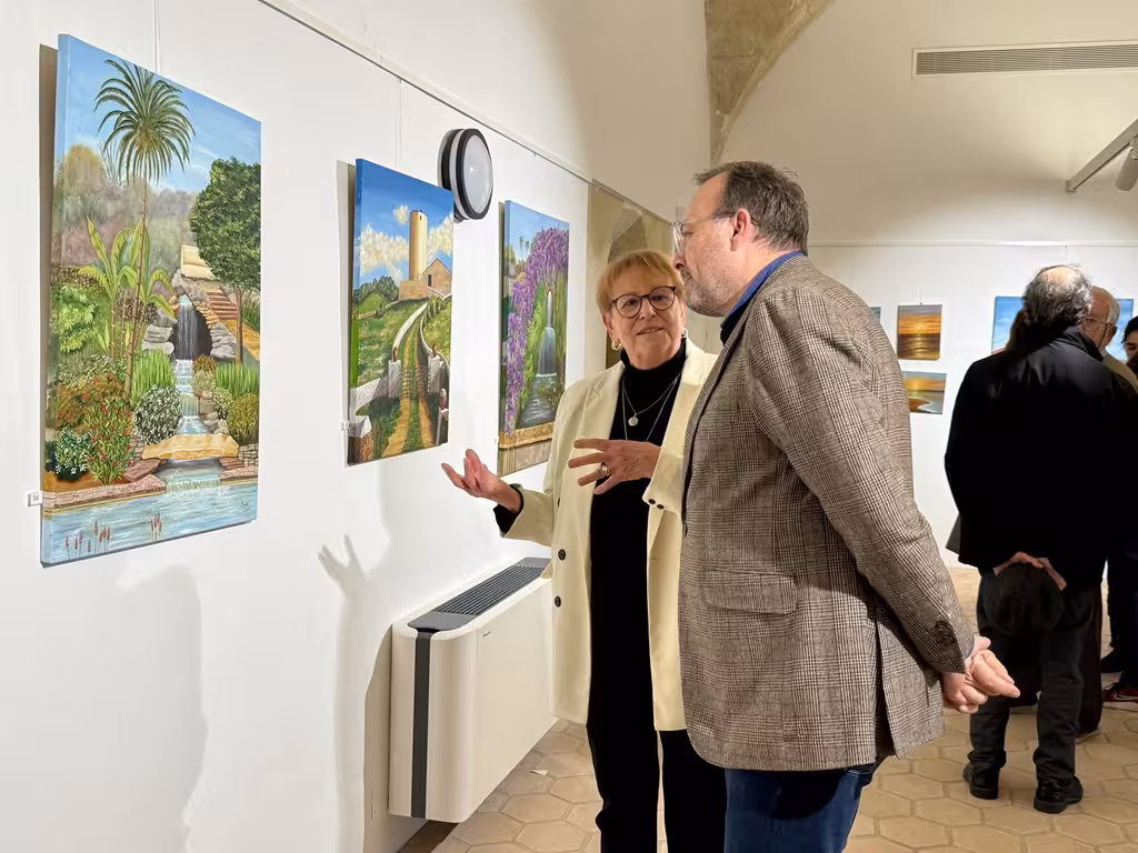 Ana Villalonga regresa a Alaior tras 12 años con la exposición “Menorca, más que un paisaje”