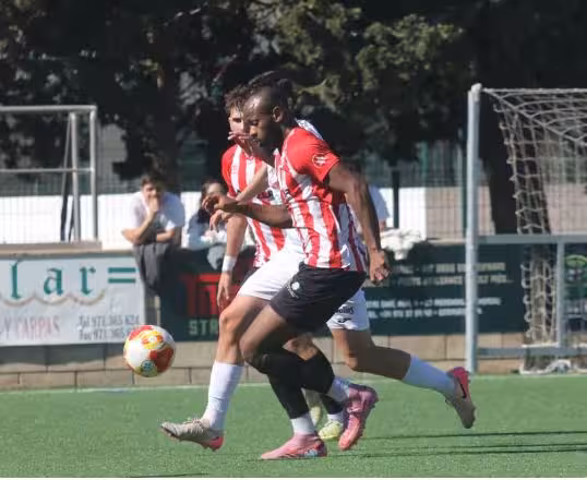 El Mercadal viaja a Lloseta para mantener viva la lucha por el play off