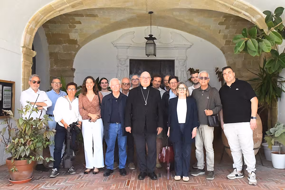 El Obispo Gerard  destaca la importancia de una Iglesia que hable claro ante los medios de comunicación