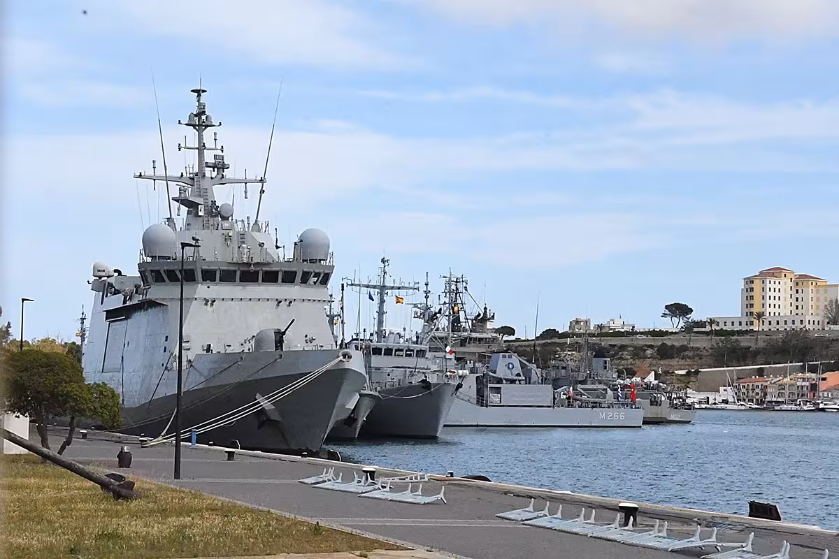 La Base Naval de Maó seguirá como puerto de apoyo para buques de la OTAN