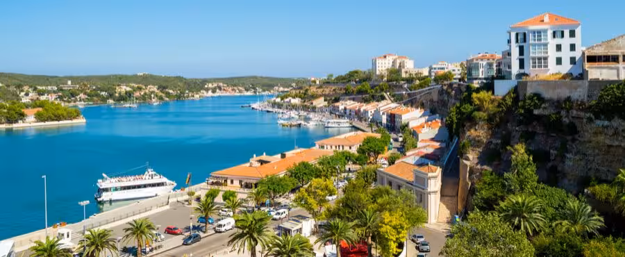 Menorca afronta un domingo veraniego con temperaturas de hasta 32 grados, según la Aemet