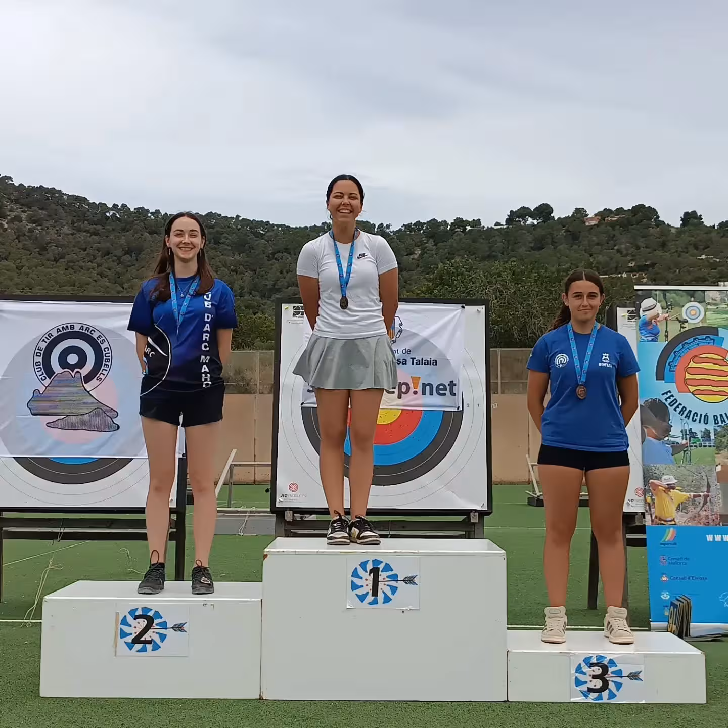 Dos arqueras de Menorca logran el oro y la plata en el Campeonato de Baleares de tiro con arco