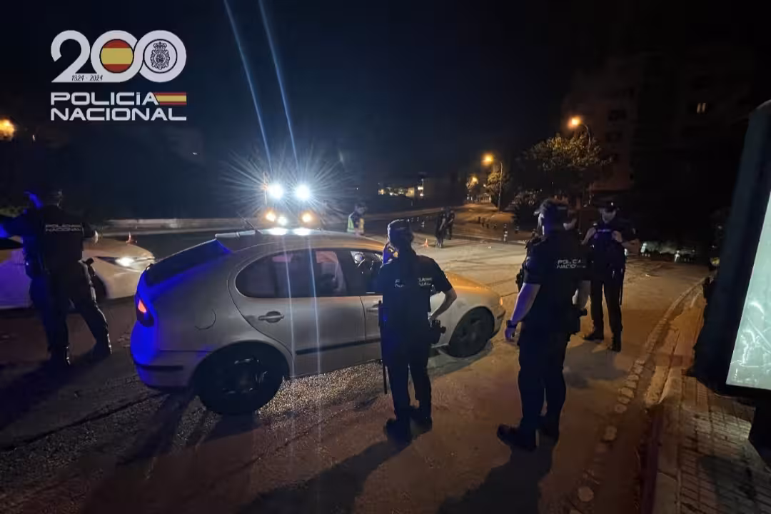 La Policía Nacional detiene a un hombre en Maó con casi un kilo de hachís en su vehículo