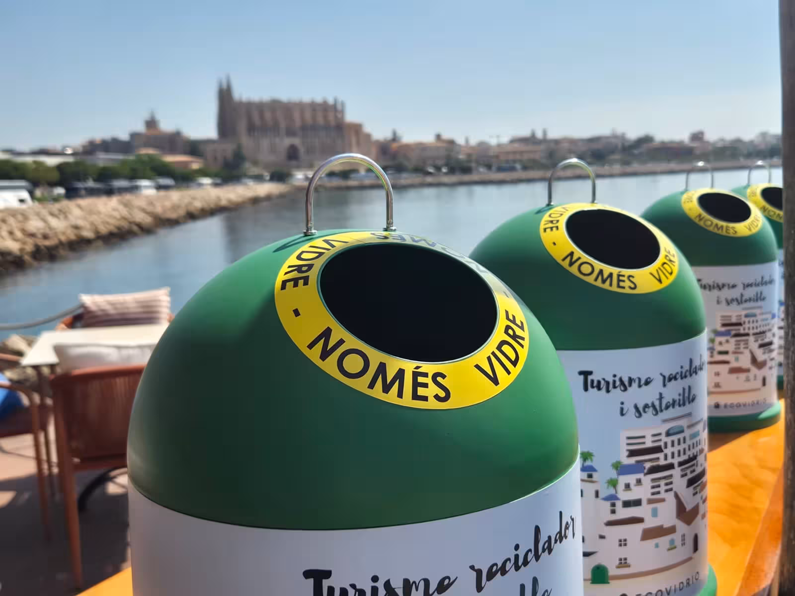 Más de 250 establecimientos de Menorca competirán en la 7.ª edición de las Banderas Verdes de Ecovidrio