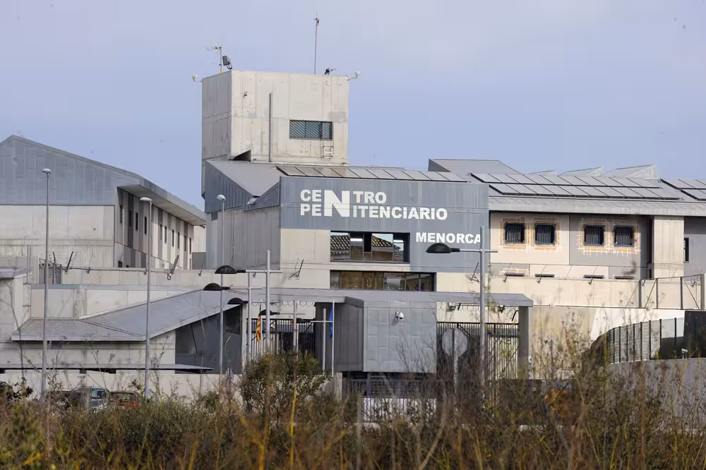 El Gobierno acuerda una subida histórica de las indemnizaciones por residencia en Baleares: hasta un 300% más en Menorca, Ibiza y Formentera