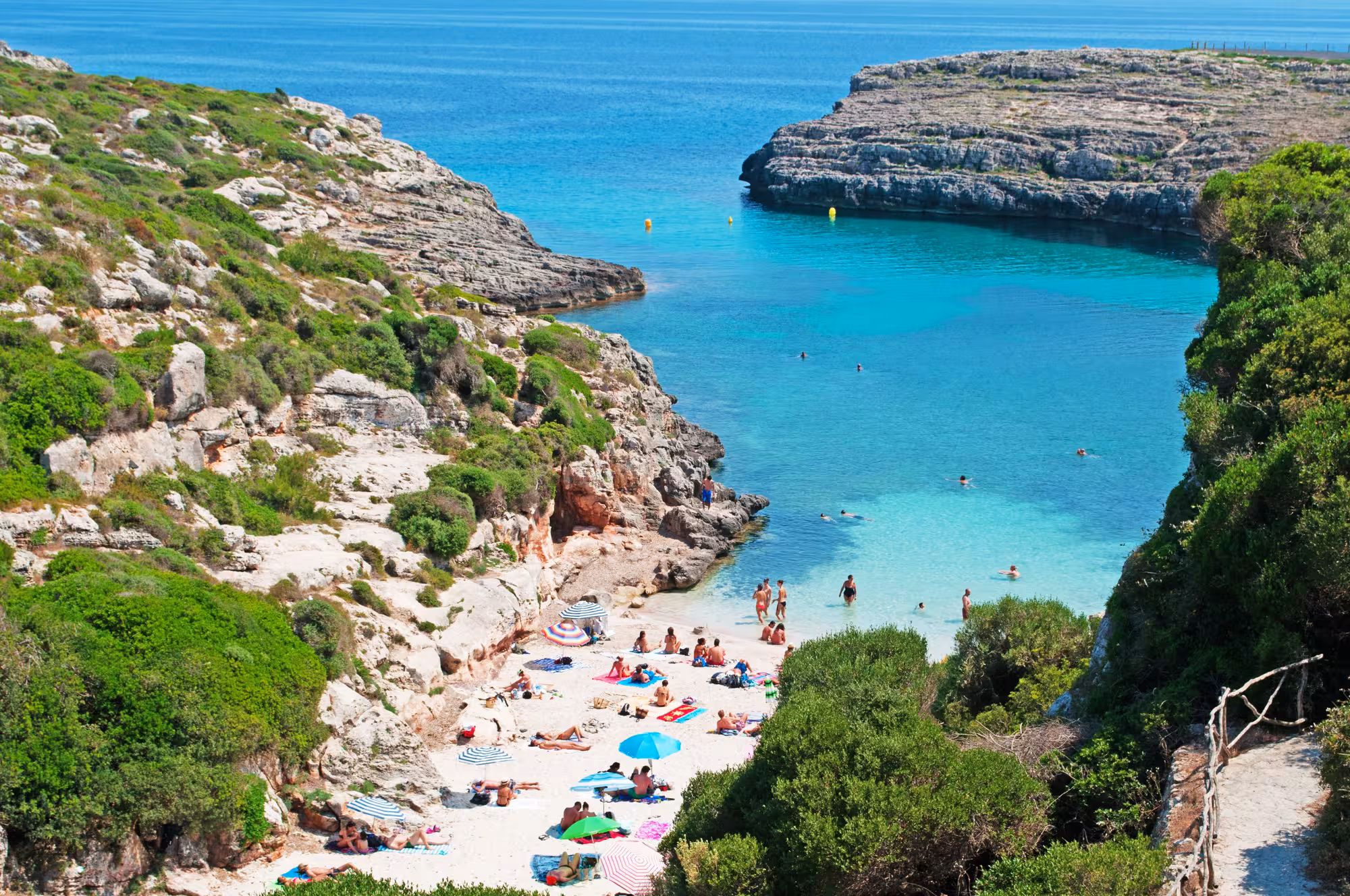 El calor no da tregua en Menorca: sigue la alerta amarilla por temperaturas de hasta 38 grados