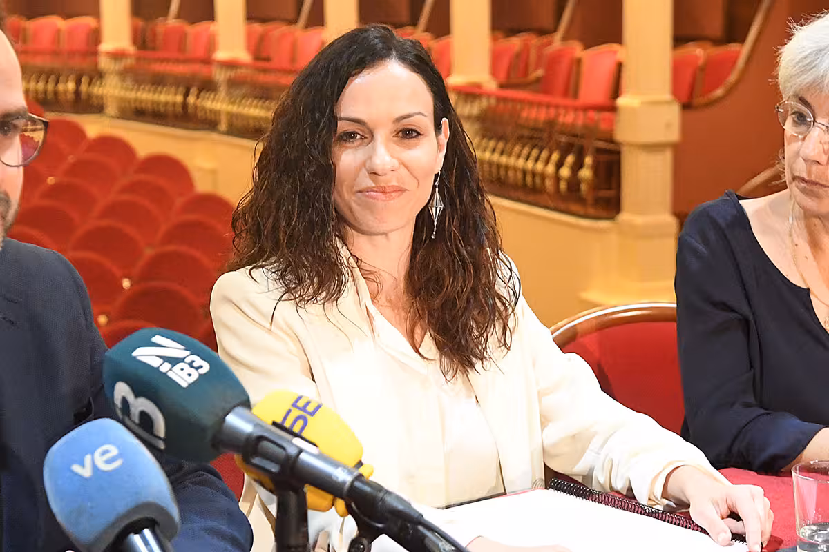 El Teatre Principal de Maó inicia el proceso para elegir a su nueva dirección con la vista puesta en su bicentenario