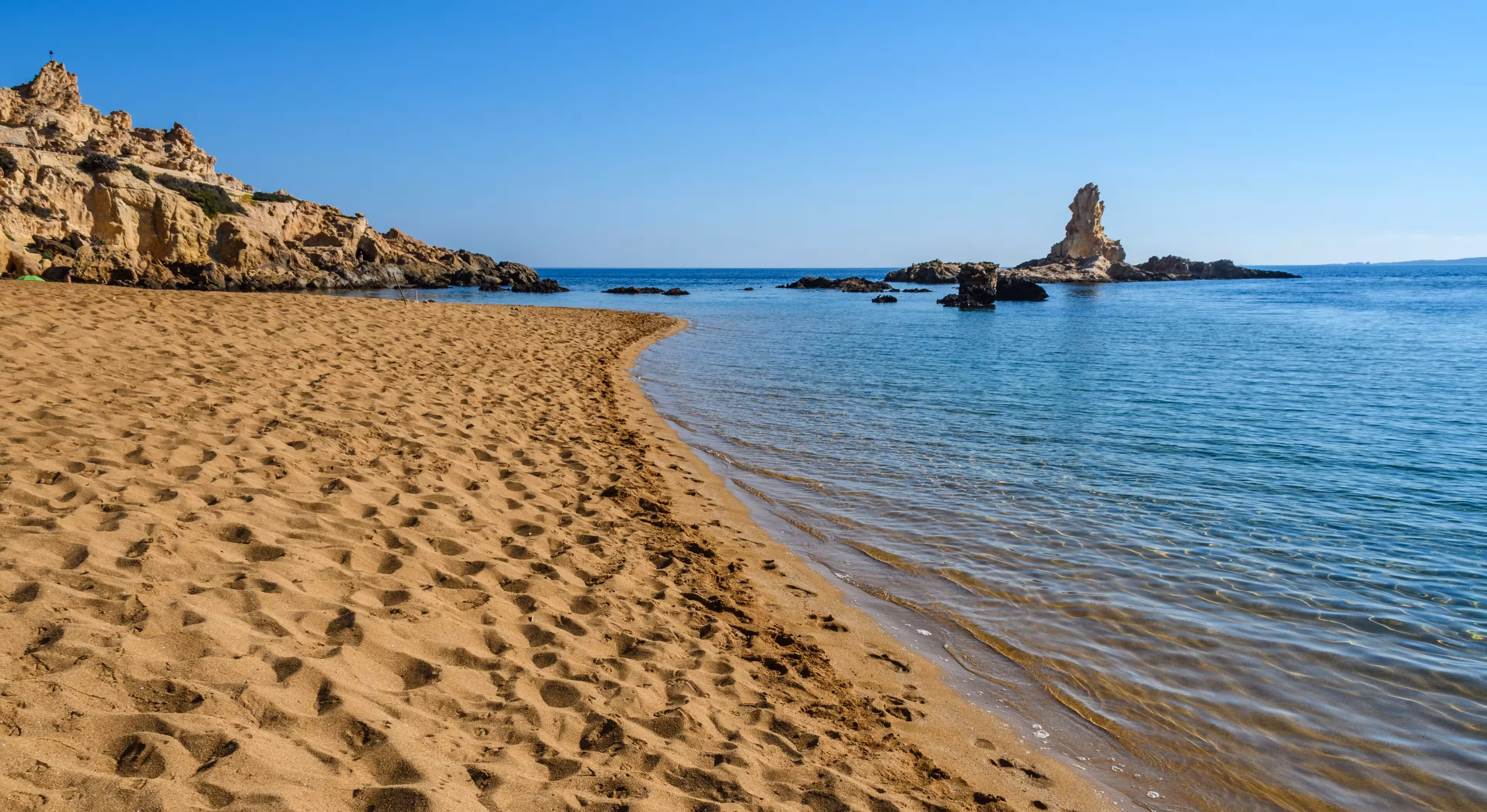 El sol domina este viernes de agosto en Menorca con temperaturas de hasta 32°C
