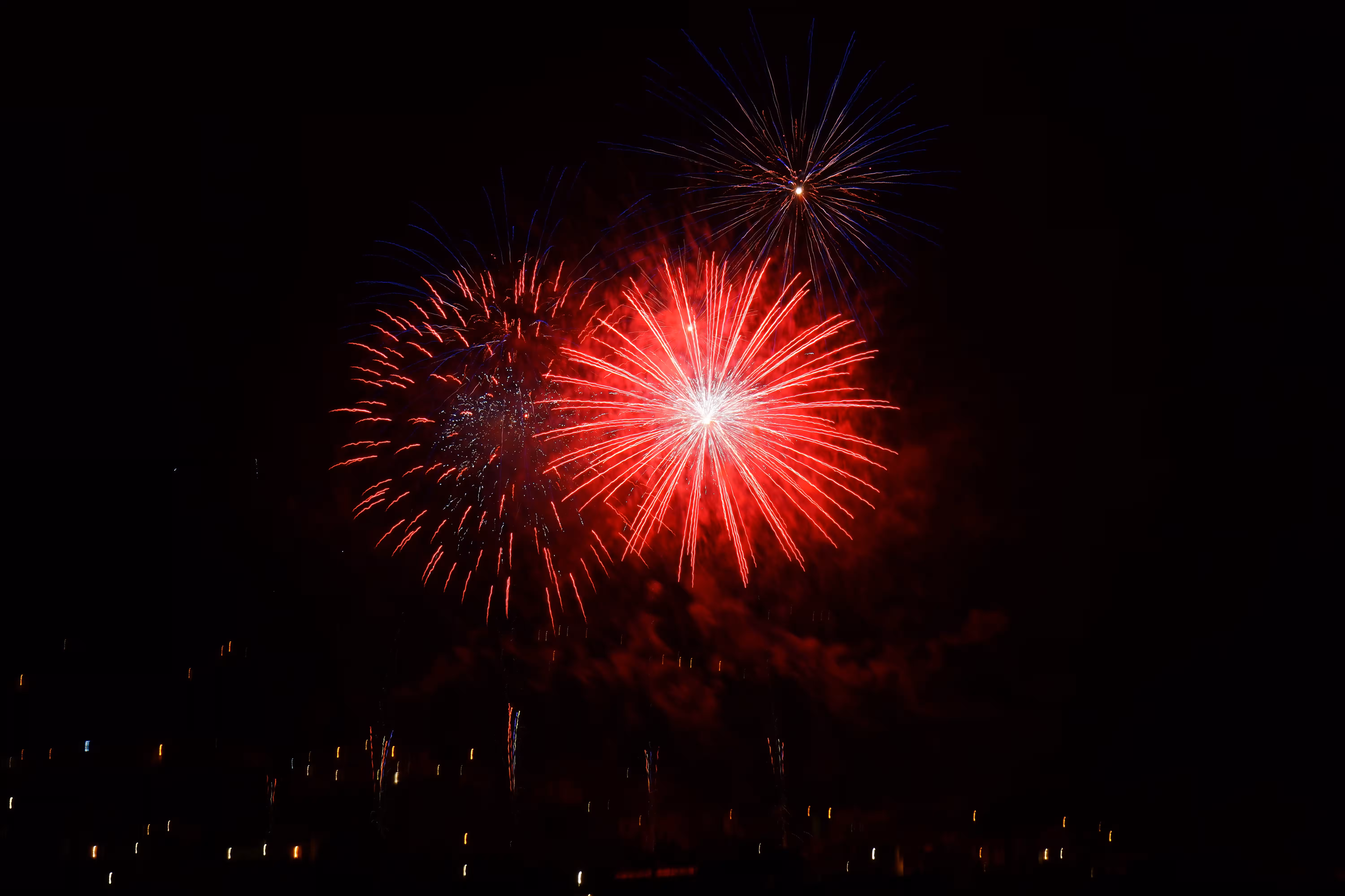 Sant Lluís lanzará este viernes los fuegos artificiales aplazados durante las fiestas