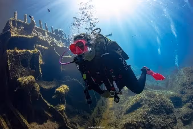 Los mejores fotógrafos submarinos de España competirán esta semana en Ciutadella