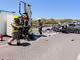 (Fotos) Dos heridos tras volcar un camión en un accidente de tráfico en Cala en Blanes