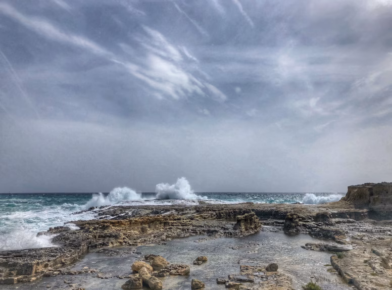Menorca, en alerta por viento de hasta 55 km/hora y olas de tres metros