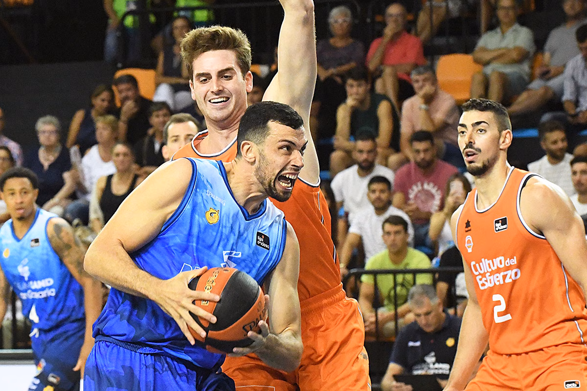 (Fotos) El València Bàsquet se corona campeón del Ciutat de Maó