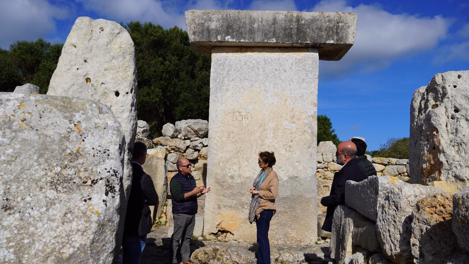 La directora general de la UNESCO visita Menorca para conocer el Patrimonio Mundial