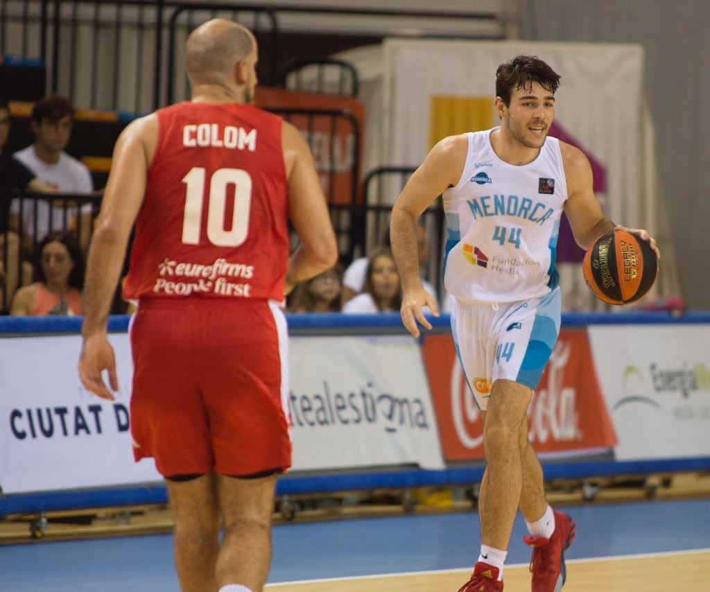 Longarela cambia de isla y ficha por el Fibwi Palma