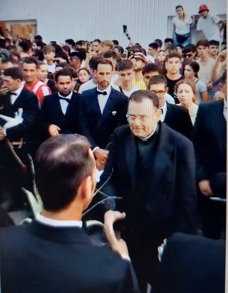 El 'darrer toc' ha despedido las fiestas en Ciutadella a las 6'30 de la mañana