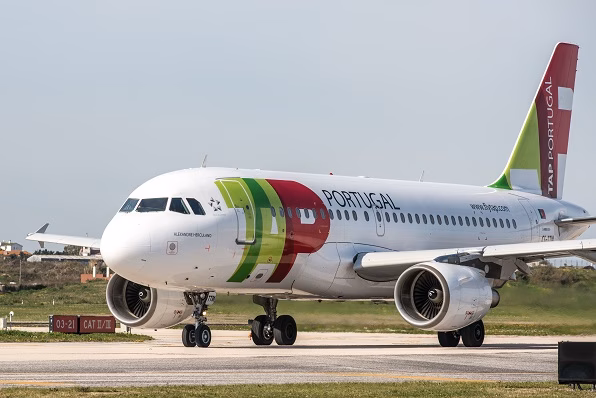 Cuatro vuelos semanales de TAP Air unen Menorca y Lisboa