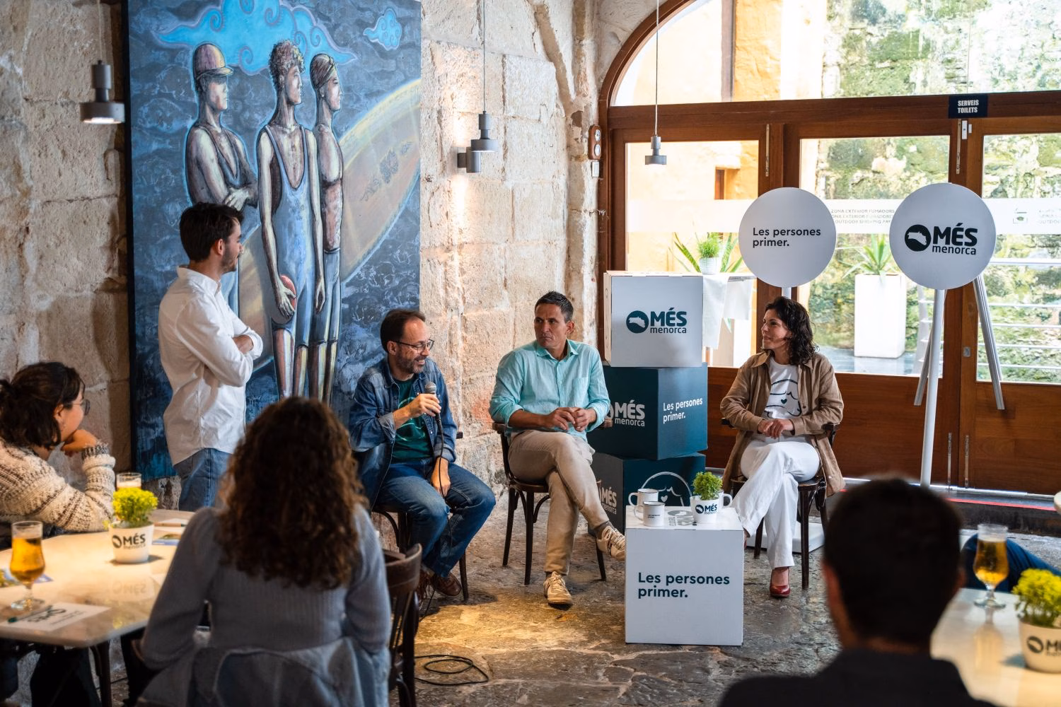 Més per Menorca promete a los jóvenes regular los precios del alquiler