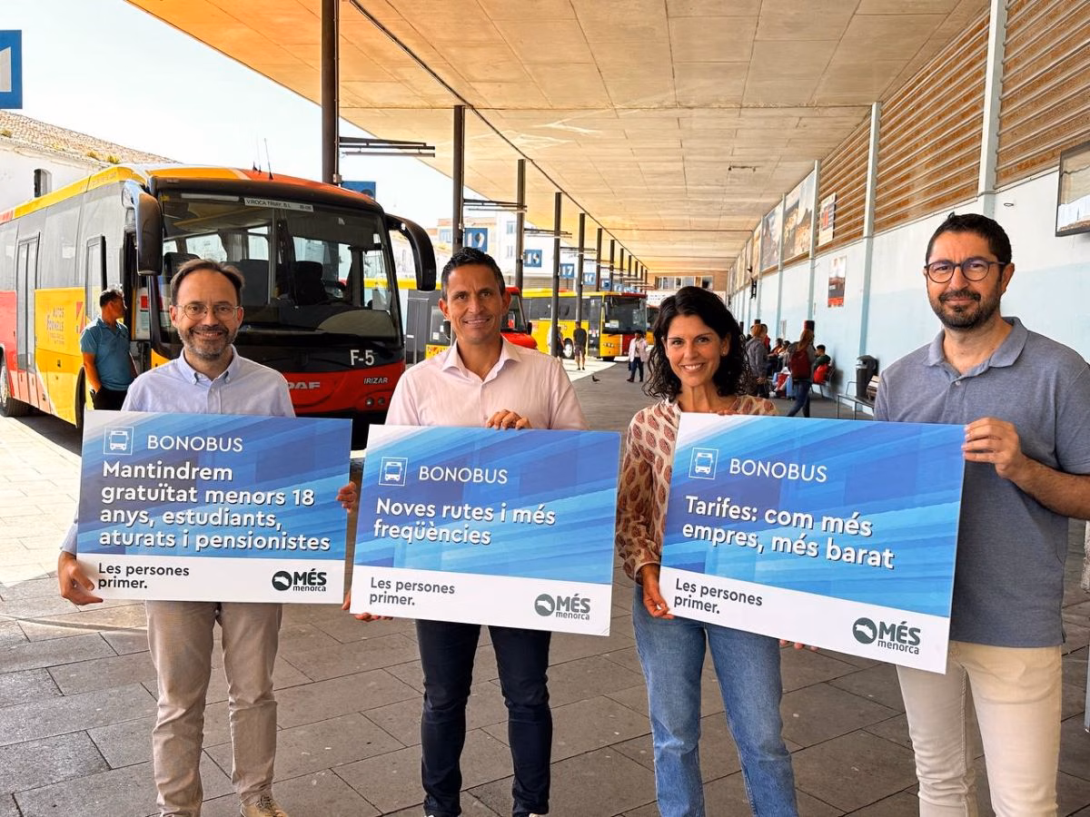 Més per Menorca mantendrá la gratuidad del bus para jóvenes, pensionistas y parados