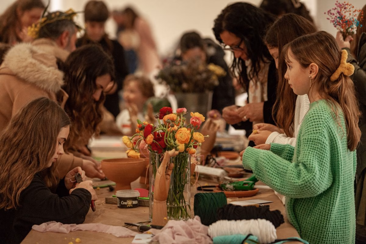 La primavera trae un amplio programa de actividades a la Galería Hauser & Wirth