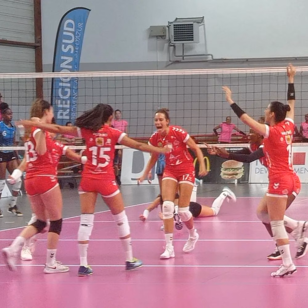 El Avarca gana en Sevilla y entra en la Copa