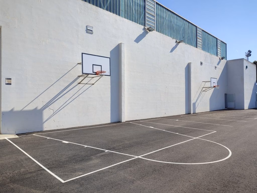 Menorca apuesta por facilitar la práctica deportiva a mujeres vulnerables