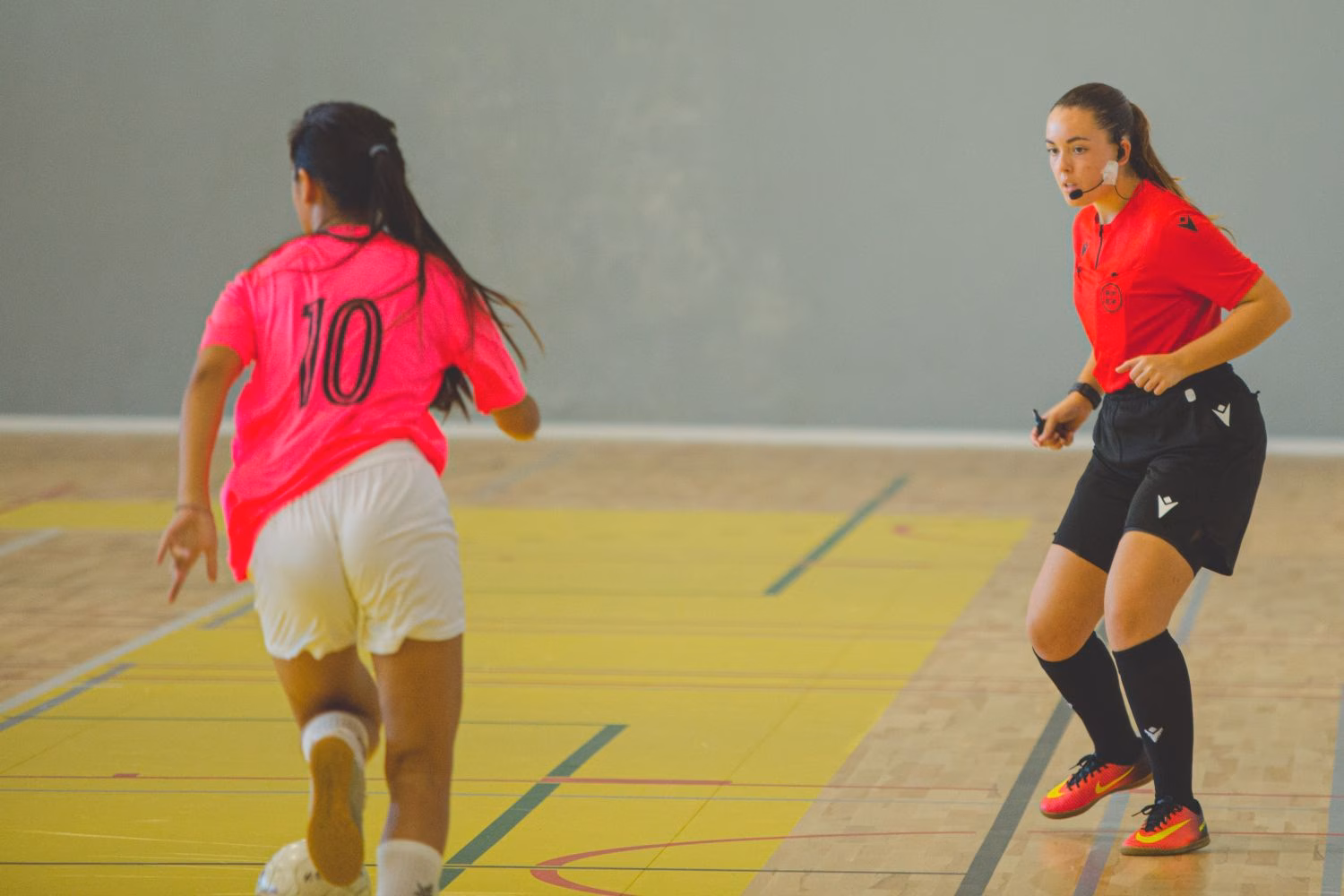 Reconocimiento para la árbitra menorquina Itziar Gómez