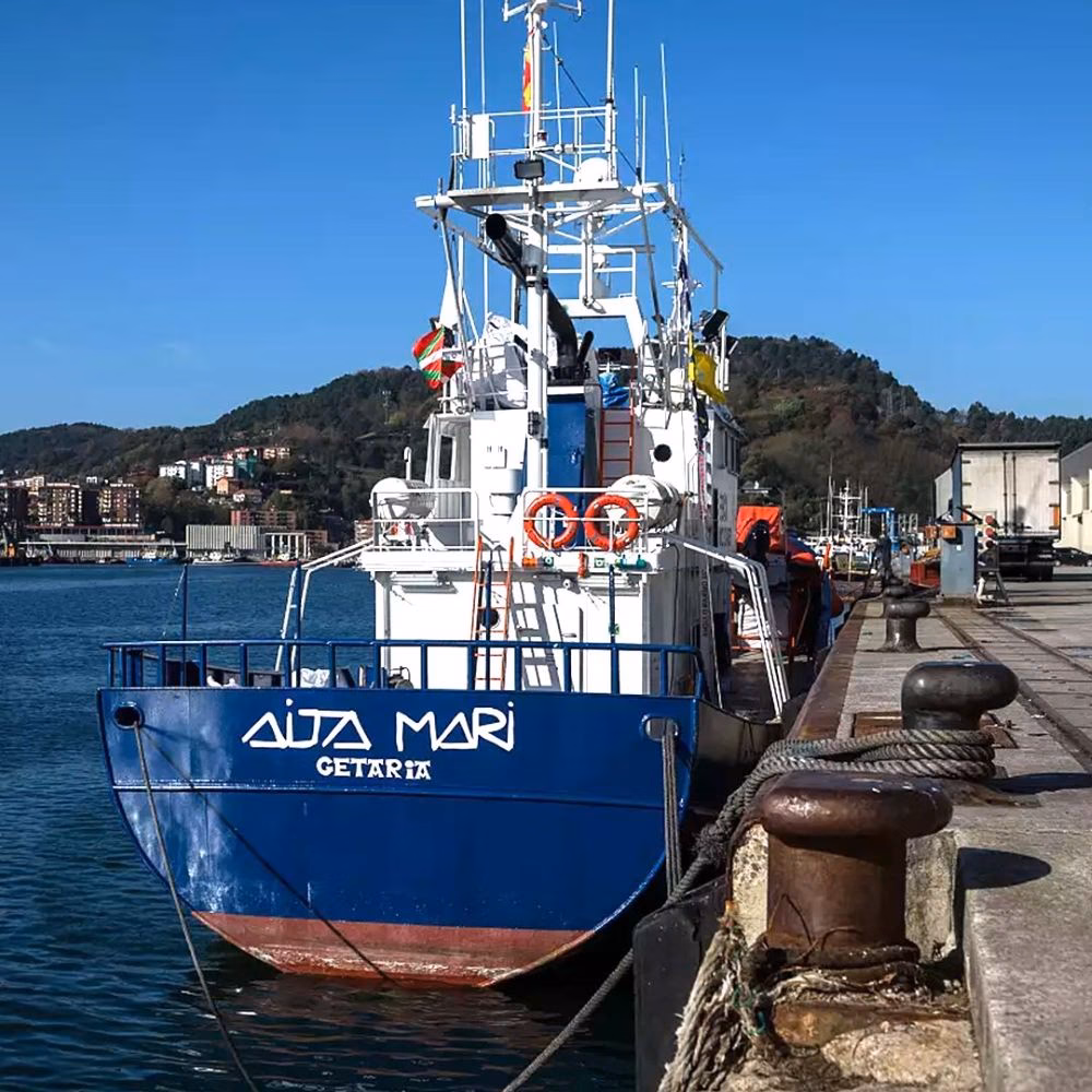 El 'Aita Mari' recala en Menorca a la espera de iniciar su próxima misión de rescate