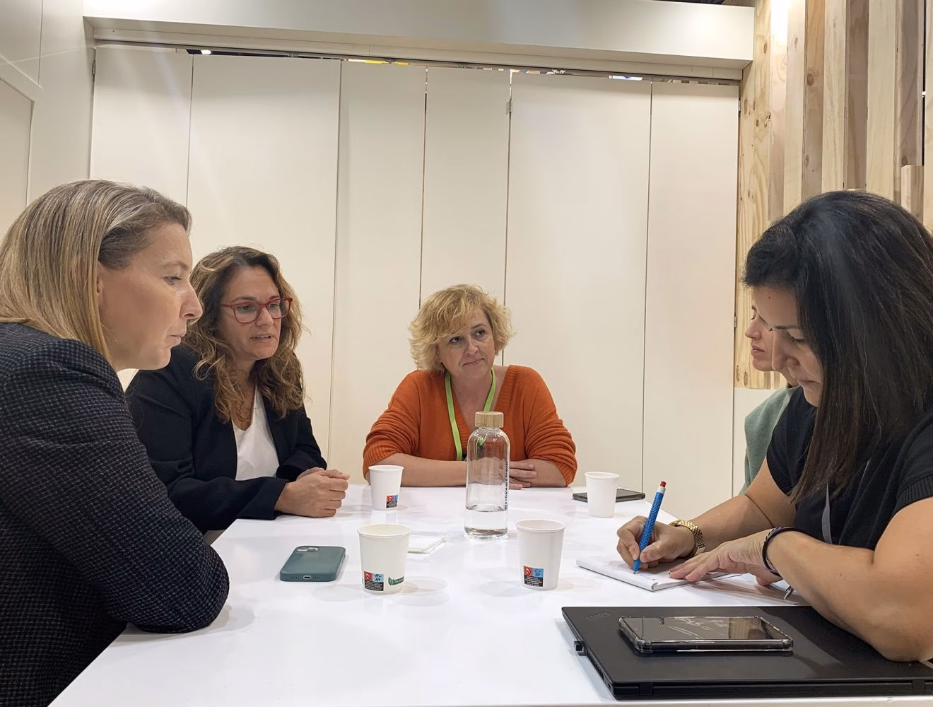 Vueling mantendrá los vuelos entre Menorca y Londres  en invierno