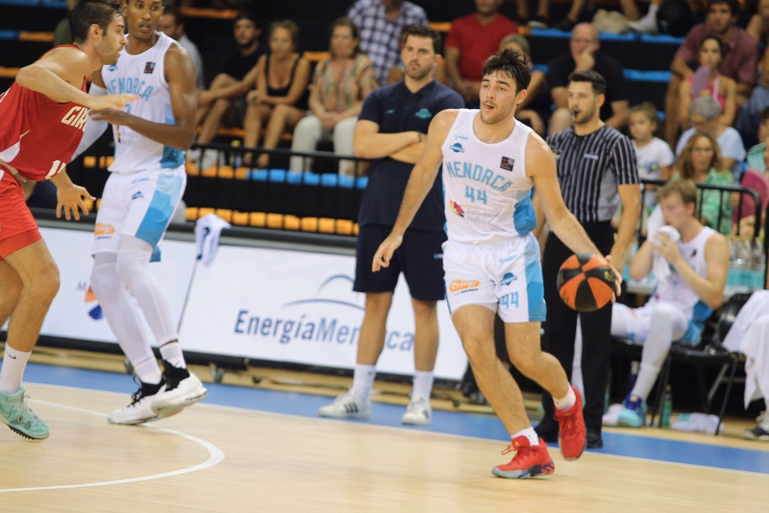 El Hestia apunta maneras ante un reto demasiado difícil