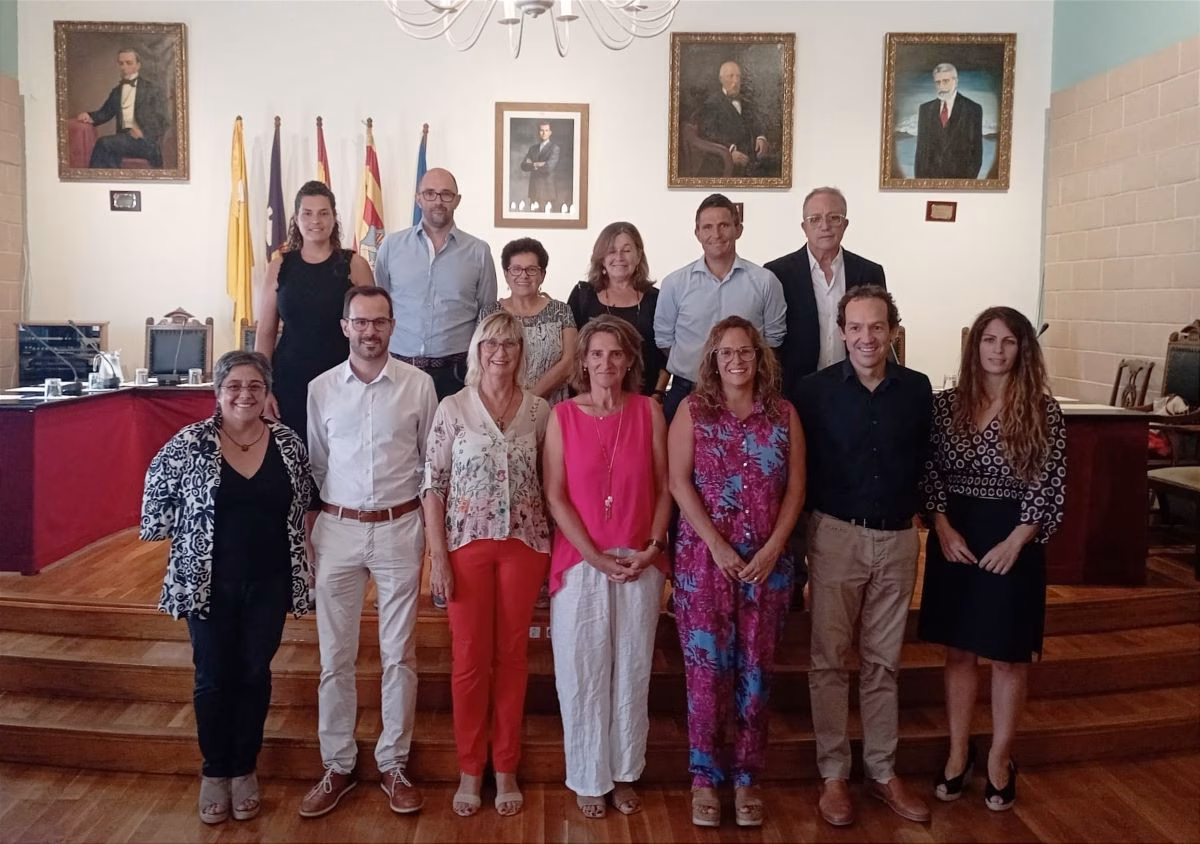 La ministra Ribera reafirma en Menorca el compromiso de impulsar la Energía Sostenible