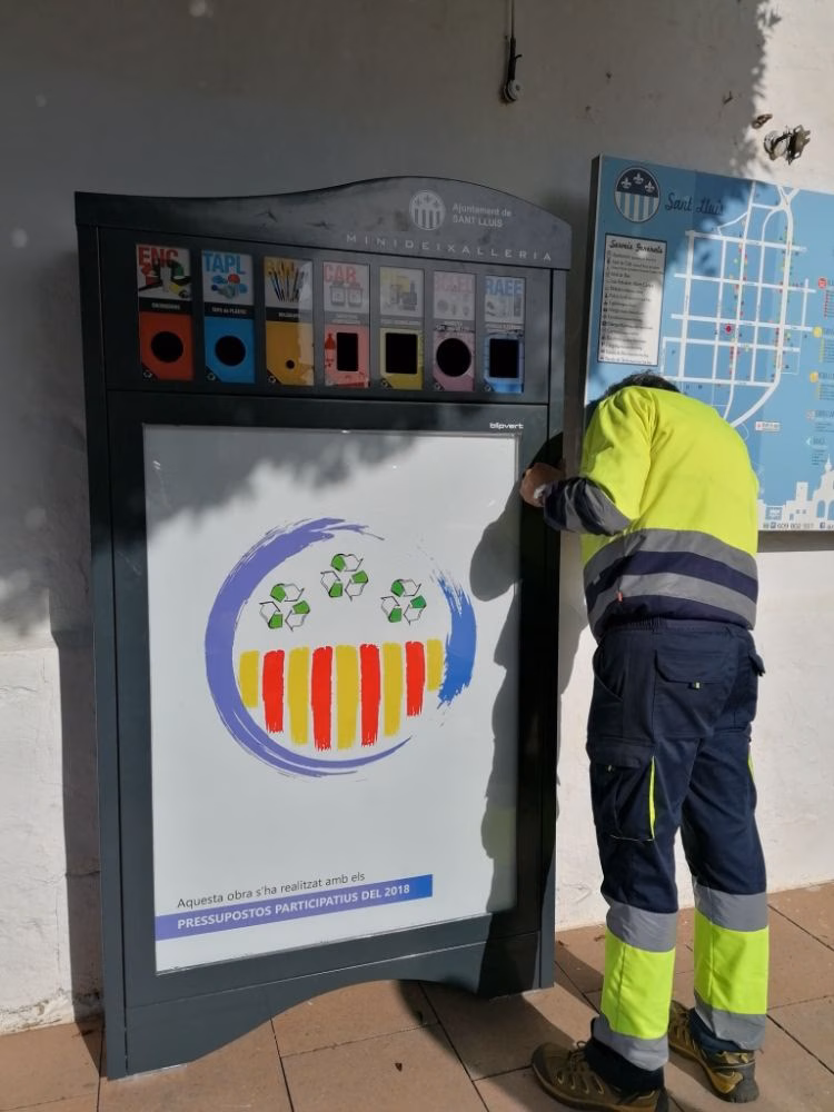 Los servicios de gestión de residuos de Menorca van a la huelga
