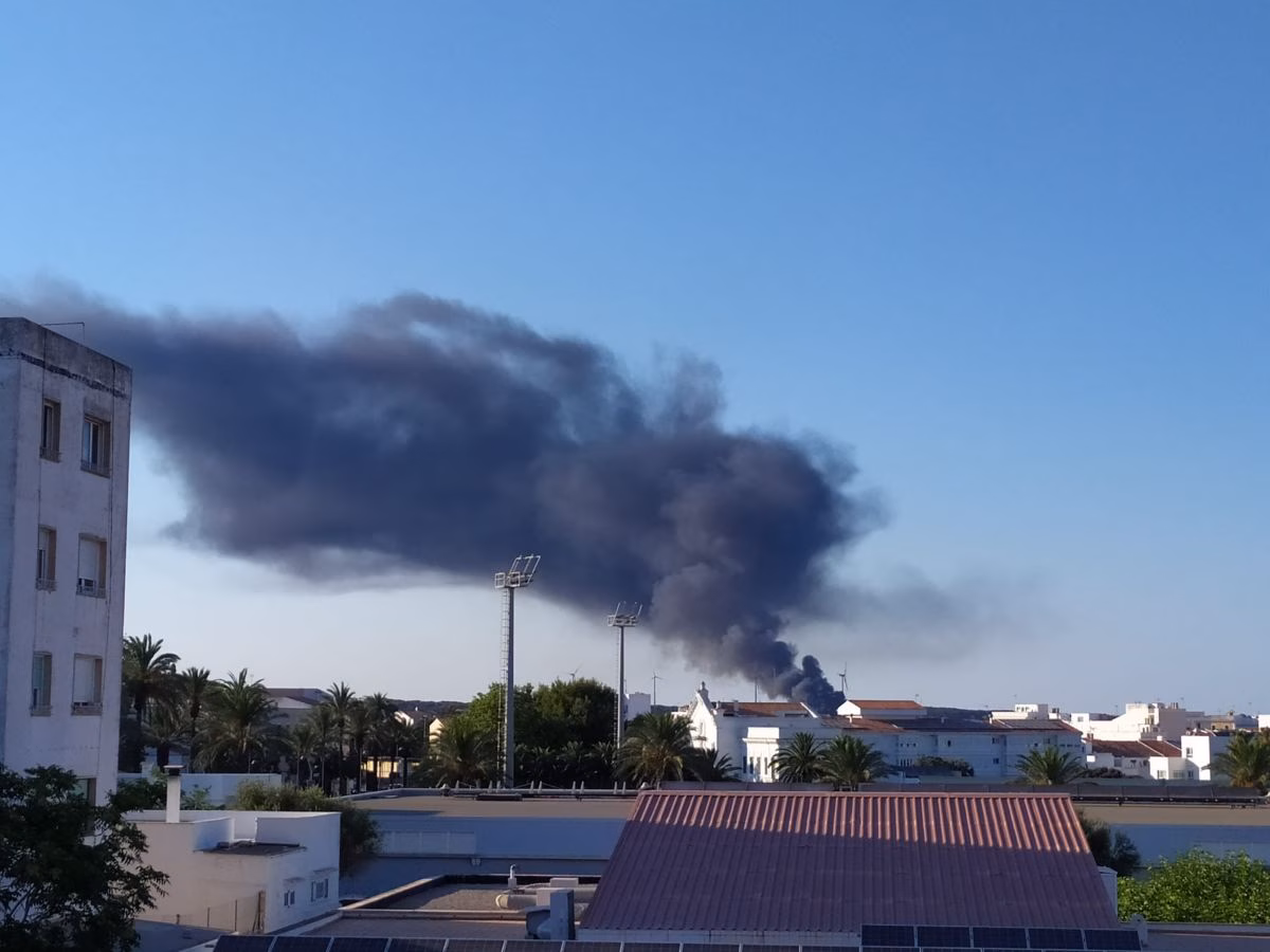 (Ultima hora) (Fotos) Milà se quema