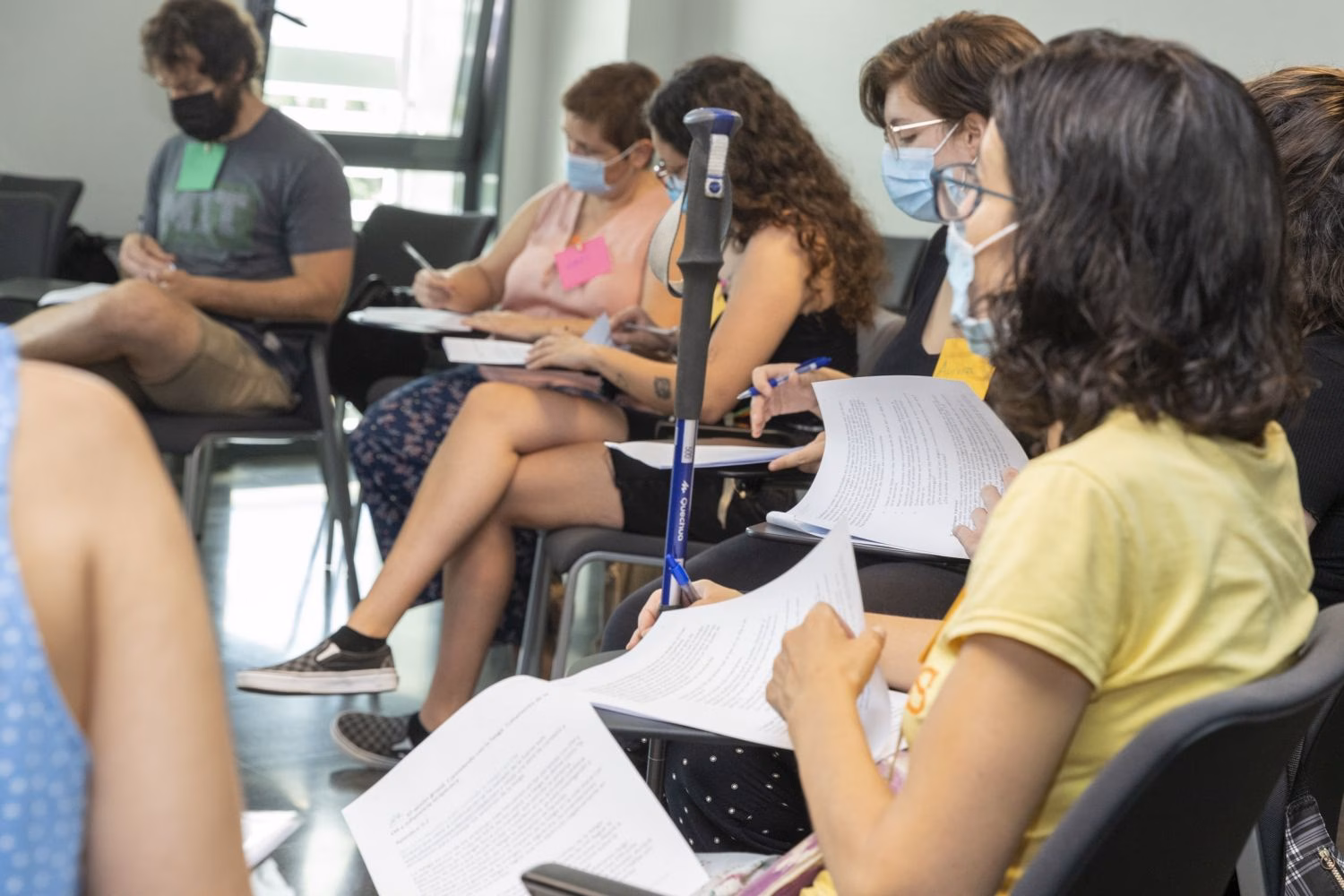 14 pacientes con esclerosis múltiple participan en formación sobre enfermedad