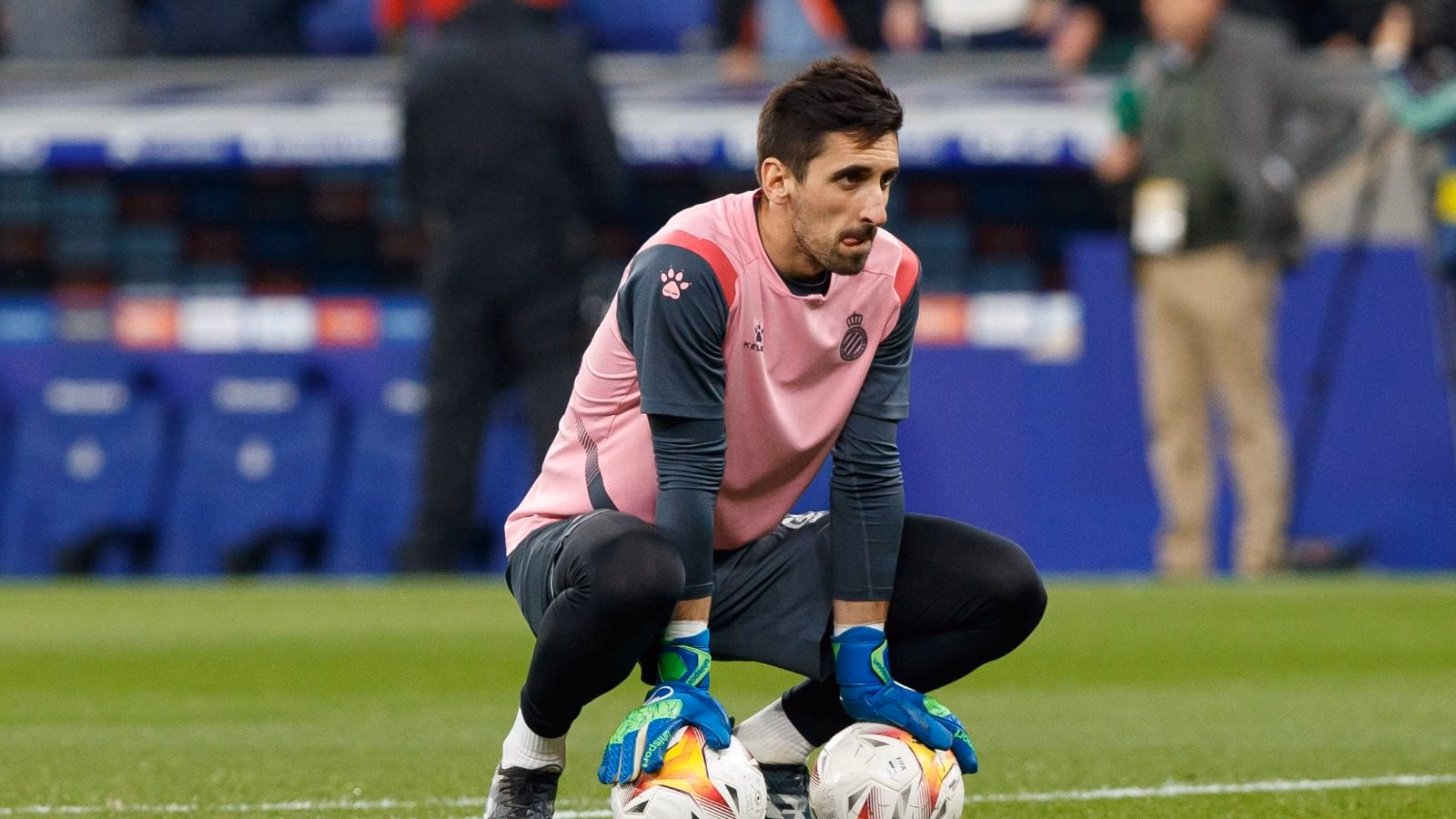 Oier Olazábal: un portero de Primera en el campus del Sporting