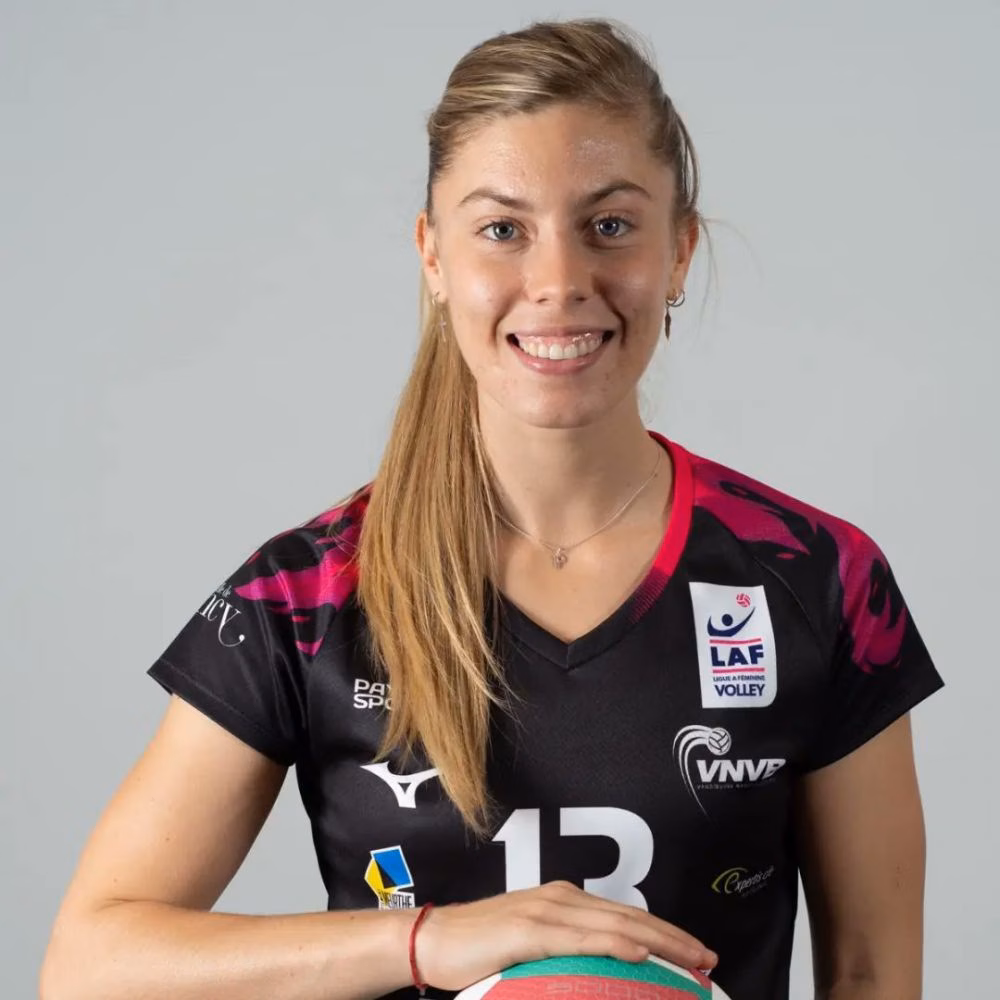 La líbero internacional Patricia Rodríguez es la nueva jugadora del Avarca Menorca