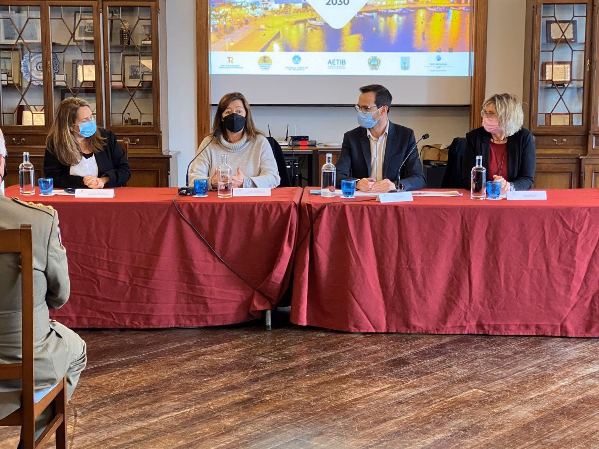 Más de 3,6 millones de euros para impulsar la competitividad del puerto de Maó