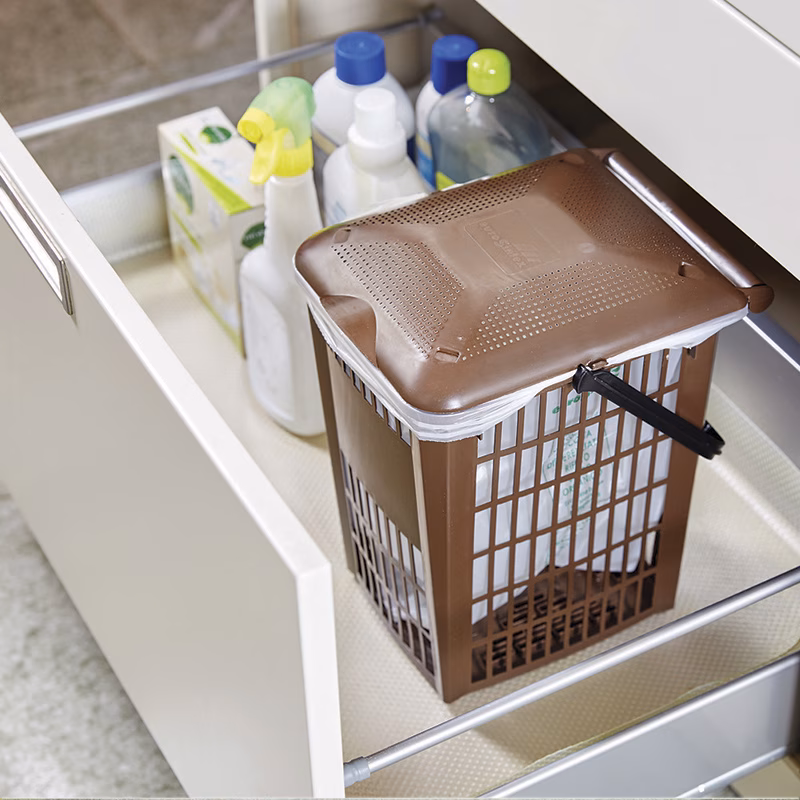 Licitan los contenedores para la recogida de residuos puerta a puerta en Maó y Es Castell