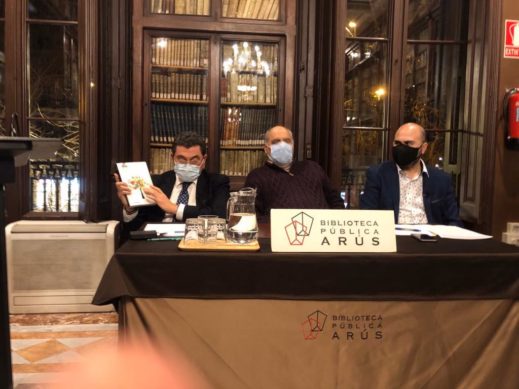 Adolfo Alonso presenta el libro "Iberia, tierra de fraternidad"