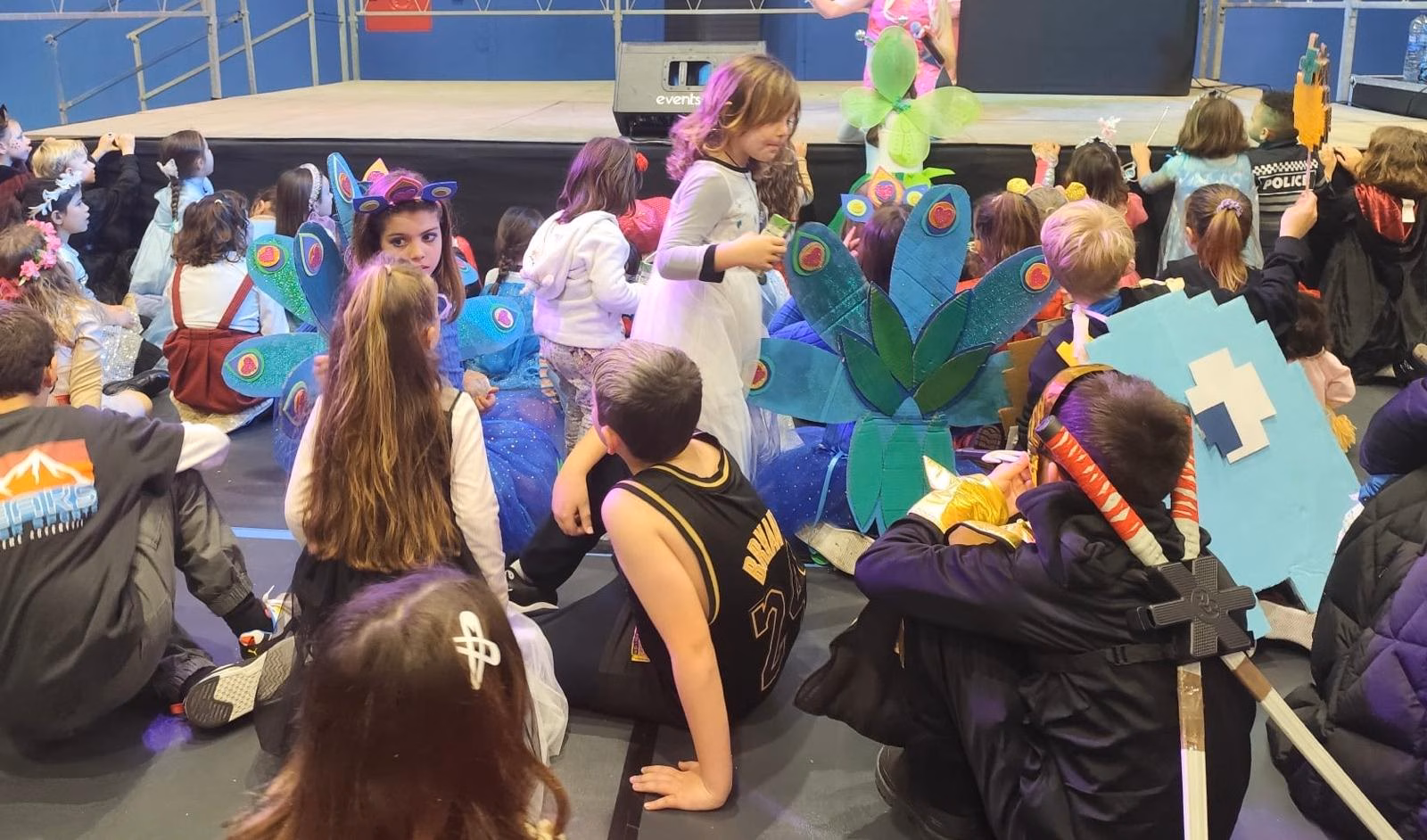 Animada fiesta infantil en Sant Lluís