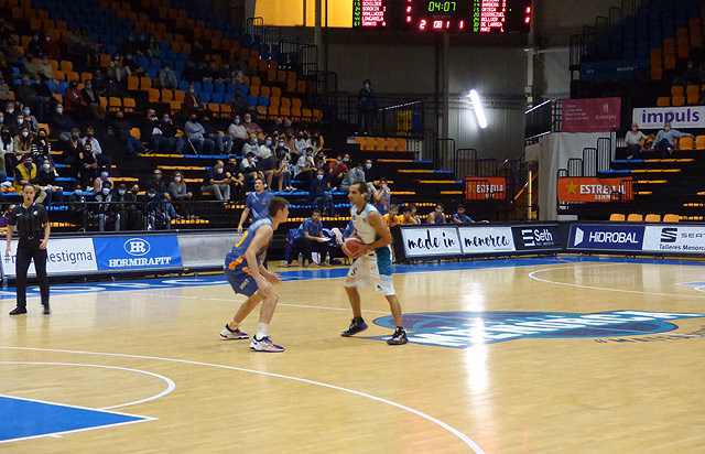 (Fotos) El Hestia Menorca abusa del Valencia