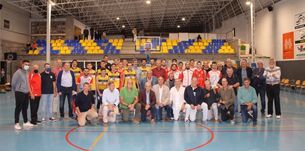 (Fotos) El Boscos rinde tributo a sus leyendas