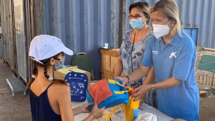 Kits escolares para los niños más vulnerables